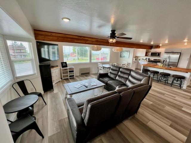 Seafarer Suites Homer Esterno foto