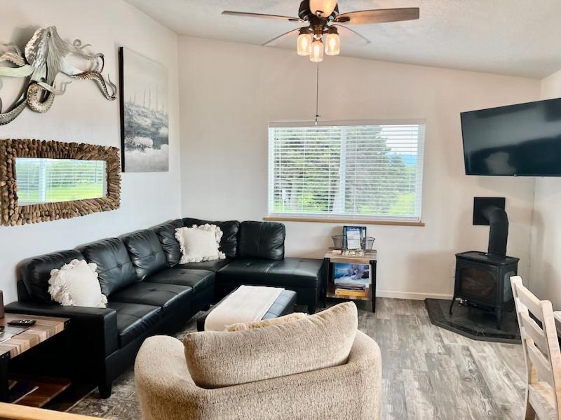 Seafarer Suites Homer Esterno foto
